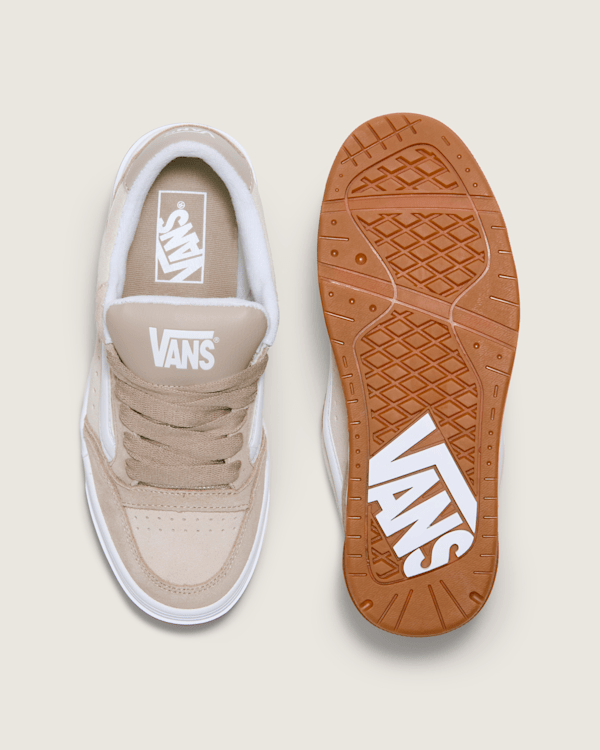 VANS ★【スニーカー】Hylane Shoe 立体的なシルエットの一足 Hylane Shoe in Black / Grey | Vans