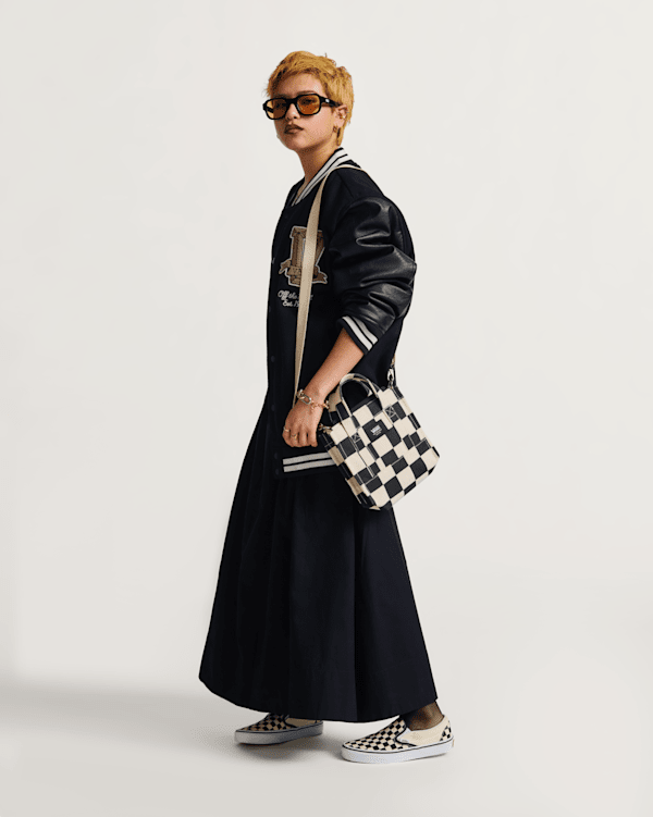 Lil Pergs Checkerboard Tote Bag in Antique White / Black | Vans