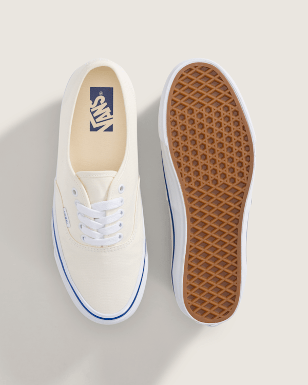 靴 vans valut authentic White Premium Authentic Shoe in Off White / White | Vans