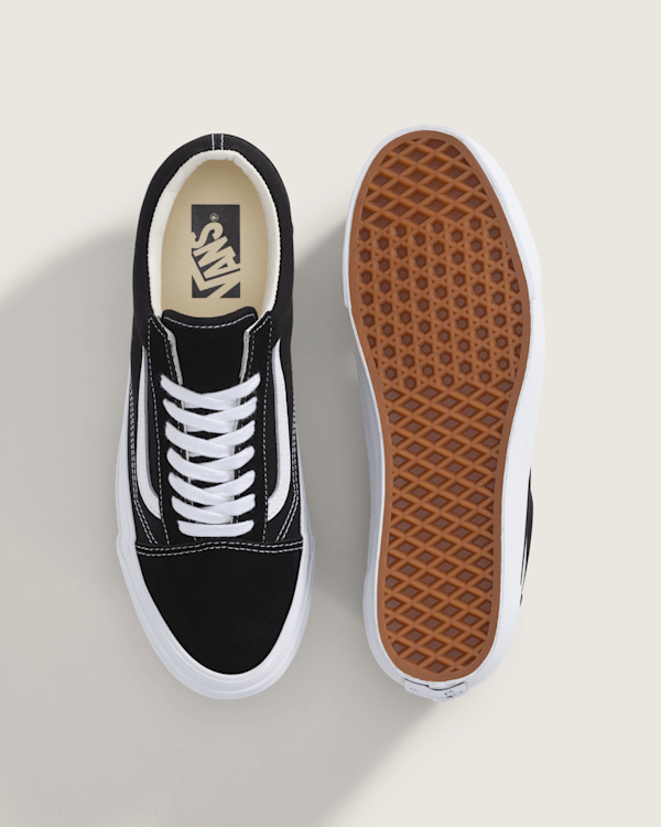 Premium Old Skool Shoe in Black / White | Vans