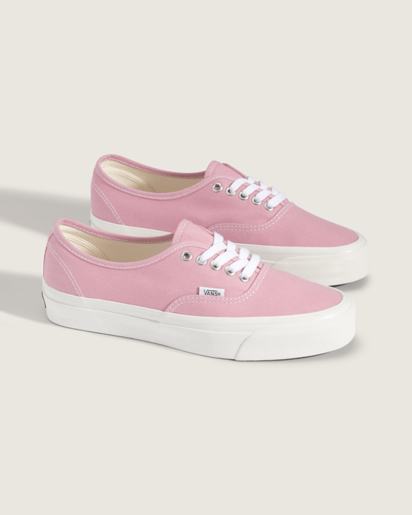 Premium Authentic Shoe in Dawn Pink | Vans
