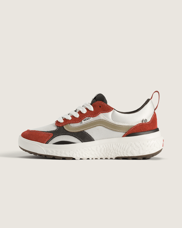【VANS】バンズ ULTRARANGE NEO VR3 VN000BCE UltraRange Neo VR3 for Men (SALE) – Half-Moon Outfitters