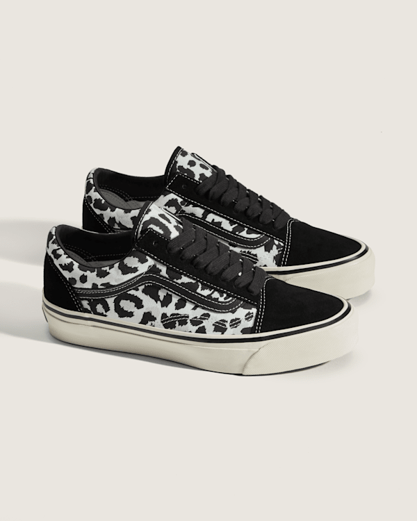 国内配送 VANS PREMIUM OLD SKOOL LEOPARD BLACK/WHITE Premium Old Skool Shoe in Leopard Black / White | Vans