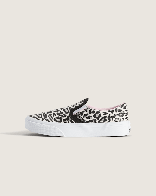 セール Vans Classic Slip On アニマルプリント Little Kids Classic Slip-On Shoe in Glitter Leopard / Pastel