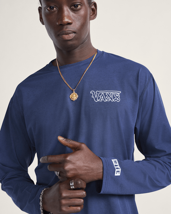 Outline Hybrid Long Sleeve Shirt in Dress Blue | Vans