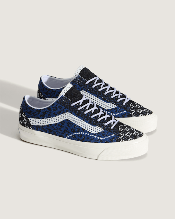 Premium Old Skool Shoe in Cheetah Navy Blue | Vans