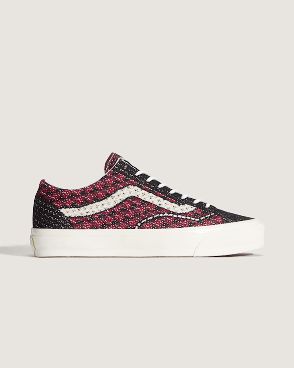 ☆VANS☆ Vans Premium Old School LX Suede Red Red VN000D569I Premium Old Skool Suede Shoe in Red | Vans
