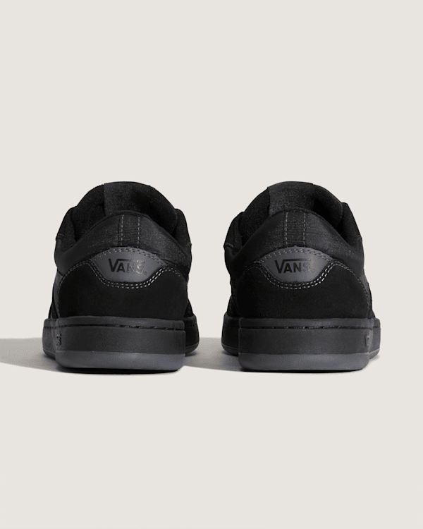 Cruze 3.0 Shoe in Black | Vans
