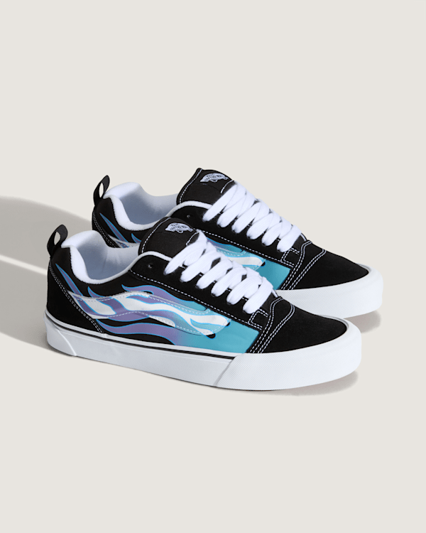 【VANS】 KNU SKOOL バンズ Knu Skool Shoe in Black / Blue | Vans