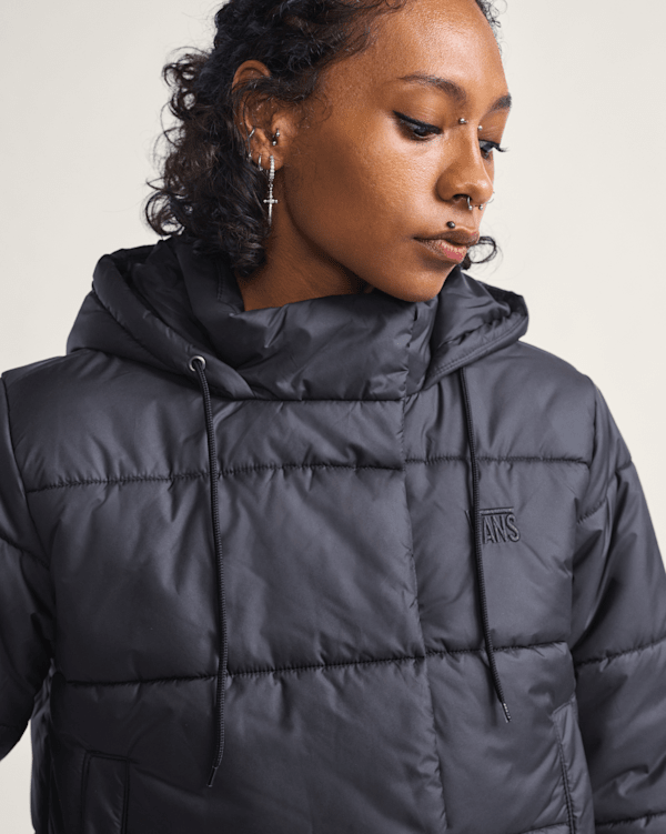 Vandy the pink BURGER PUFFER ダウンベスト ブラック Hillgate Cropped Puffer Jacket in Black | Vans