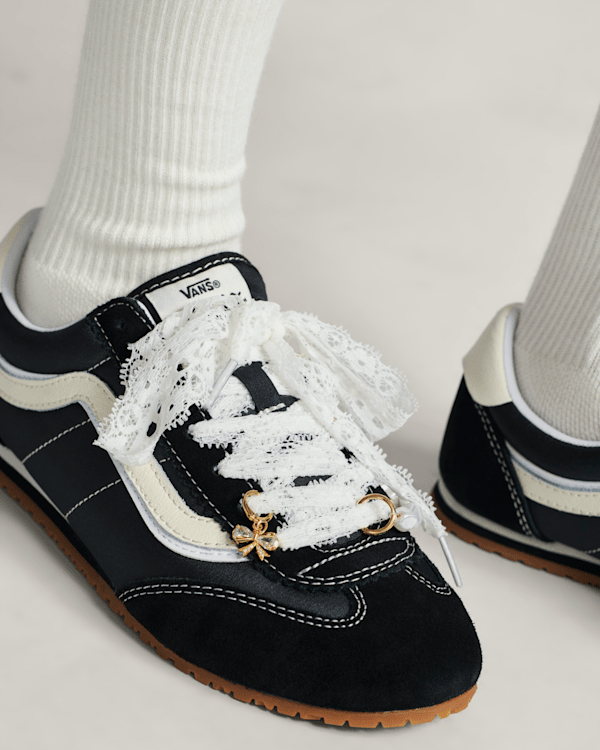 Vans Waffle Shop Pearl and Lace Shoe Charm Set