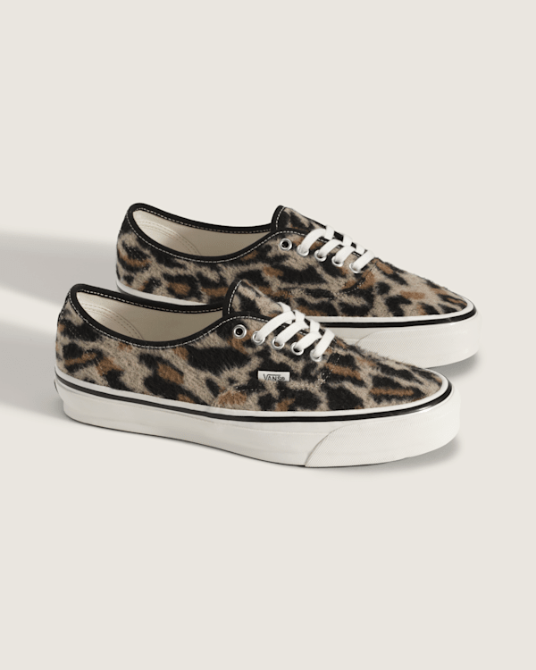 ビ*ブ様 Vans Authentic Leopard Suede 28 US企 ビ*ブ様 Vans Authentic Leopard Suede 28 US企 - メルカリ