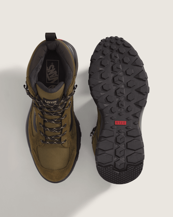 Crestline Waterproof Boot