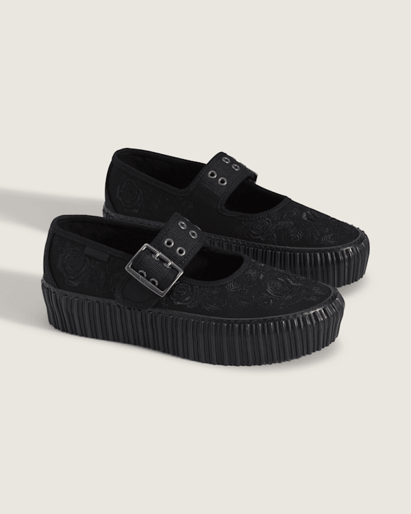 【Vans】☆メリージェーン☆ Mary Jane Creeper Shoe Vans Mary Jane Creeper shoe with snake print detail in black