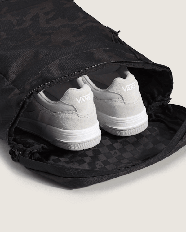 Omit Backpack