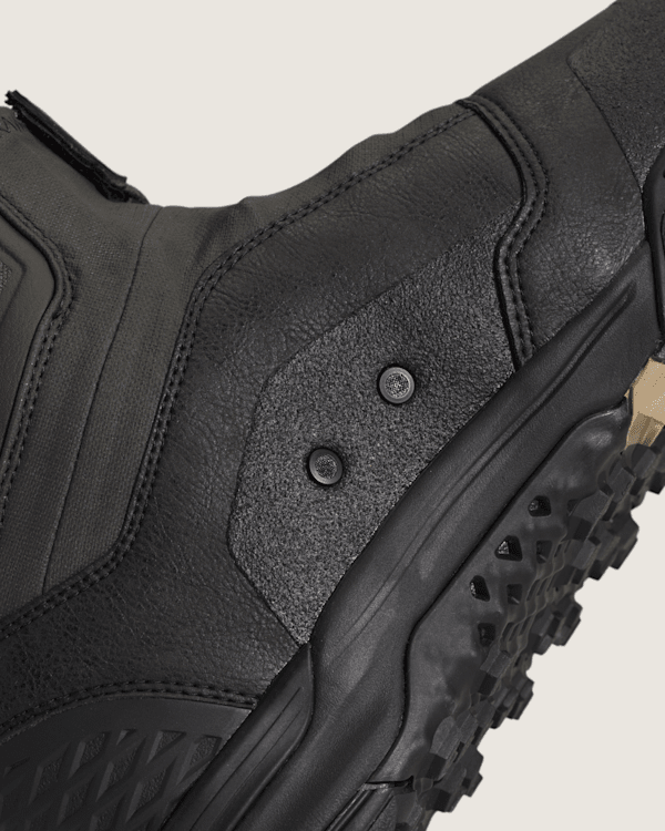 Hi-Country Snowboard Boot