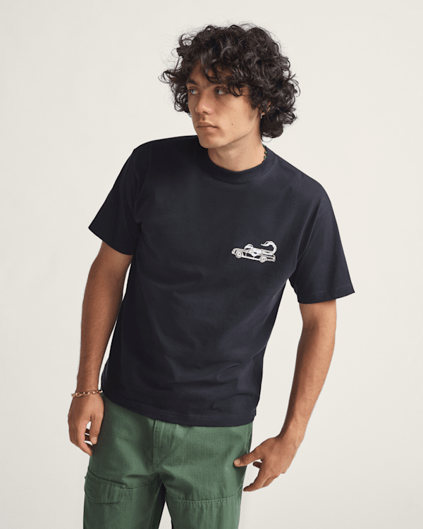 Sting-Wagon-TShirt-VANS-ALT1.png