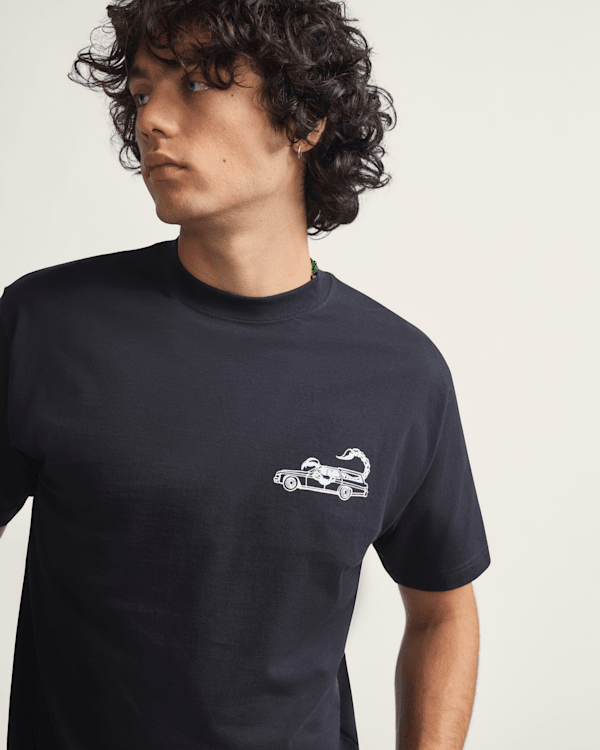 Sting Wagon T-Shirt in Black | Vans