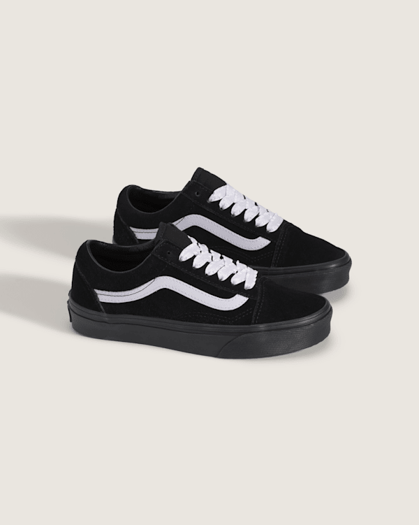 Big Kids Old Skool Shoe in Black / Purple | Vans