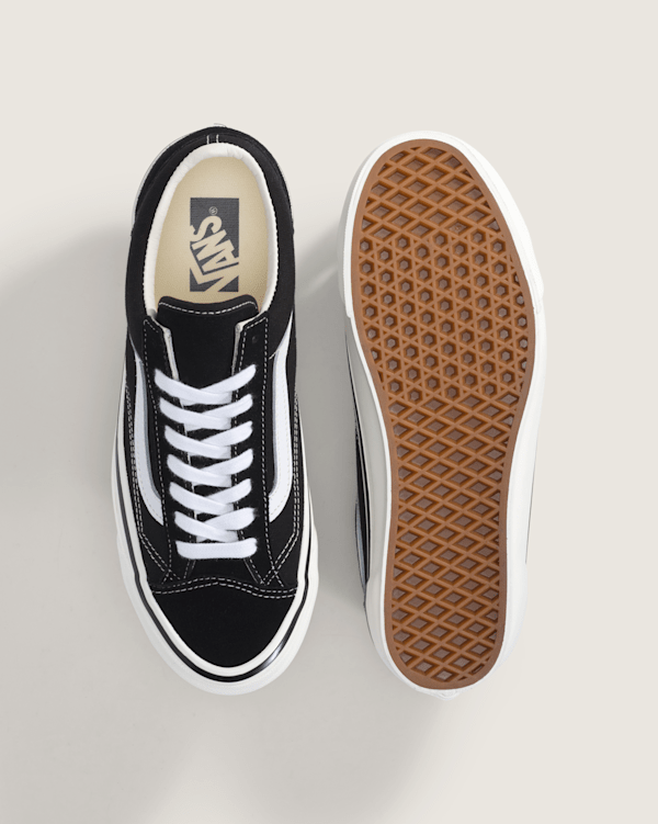Premium Old Skool 36 Shoe in Black / Marshmallow White | Vans