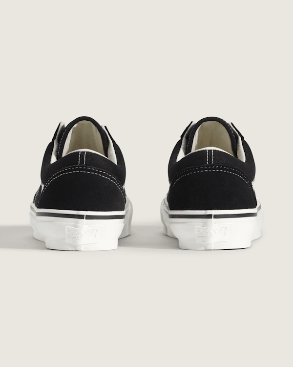 Premium Old Skool 36 Shoe in Black / Marshmallow White | Vans