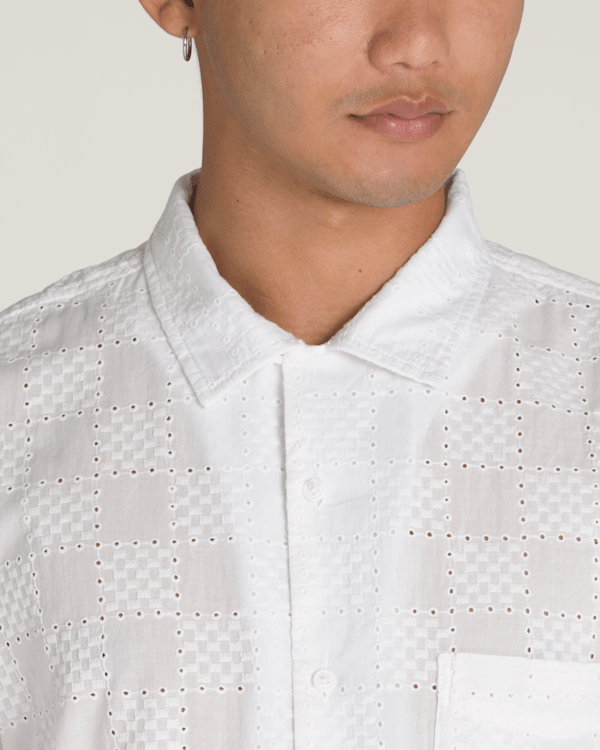 Wayside-Eyelet-Woven-Shirt.png