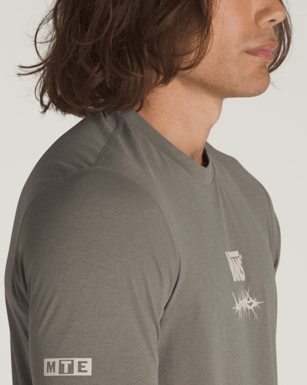 Outline Hybrid T-Shirt