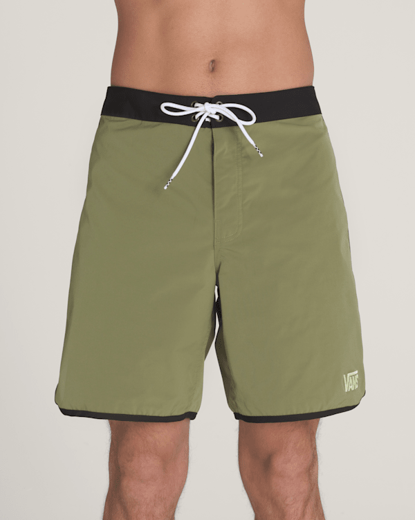Everride Scalloped 18'' Boardshorts in Loden Green / Black | Vans