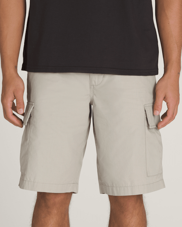 Service Cargo Loose 22'' Shorts