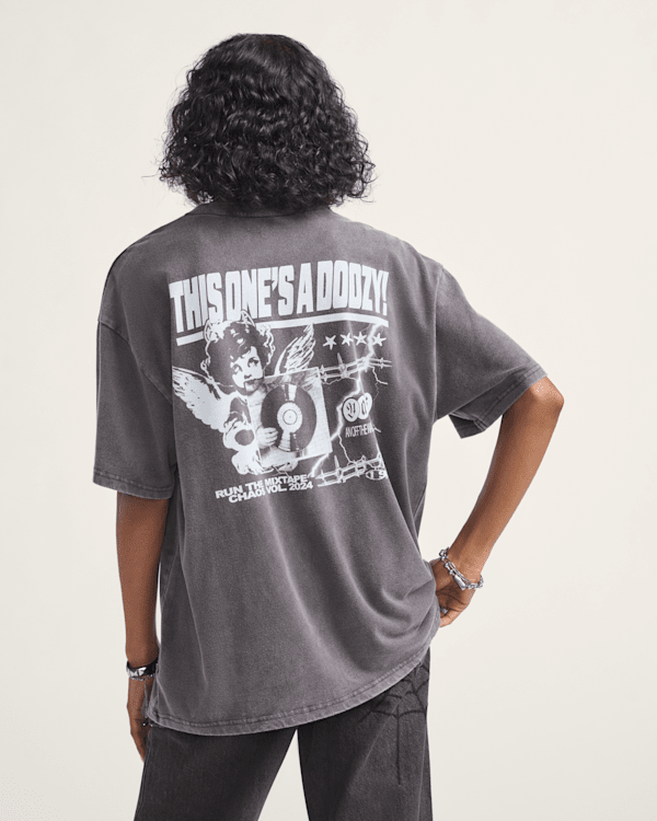 Earthbound T-Shirt in Faded Black | Vans