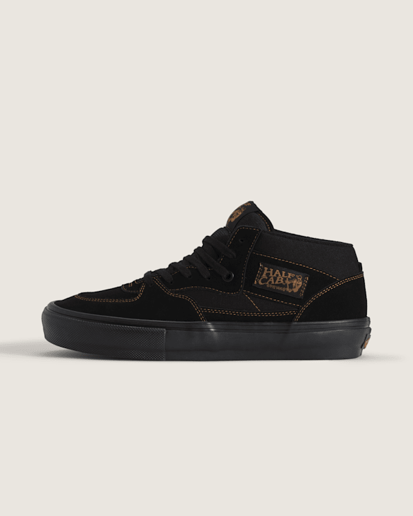 Skate Half Cab Shoe in Black / Brown | Vans