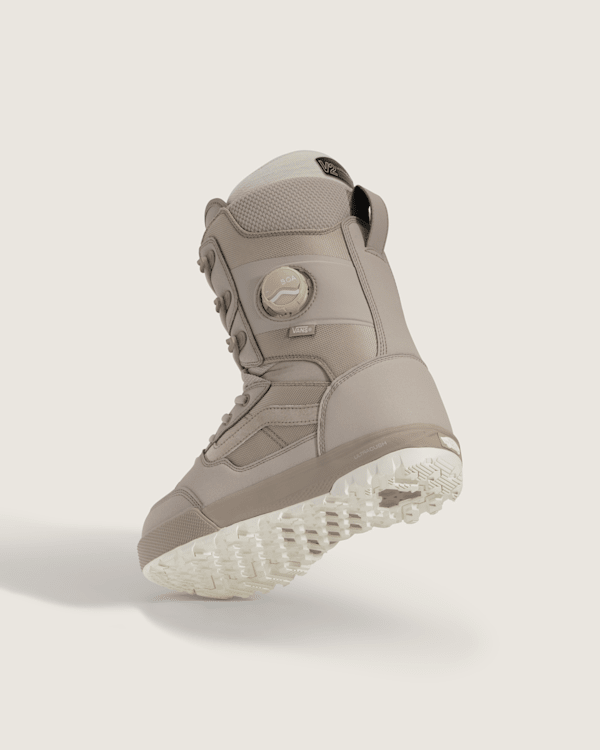 Invado Pro Snowboard Boot | Vans US