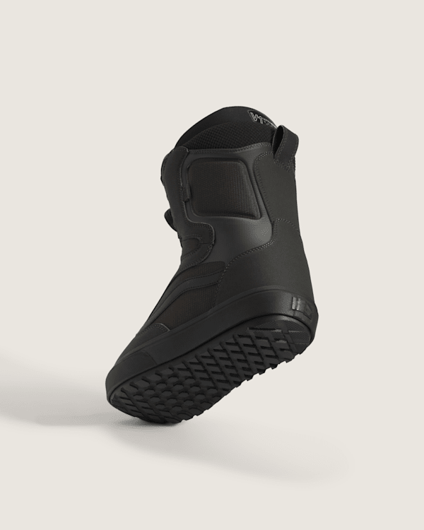Aura OG Snowboard Boot in Faded Black | Vans