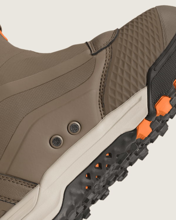 Verse Range Edition Snowboard Boot in Walnut Brown | Vans