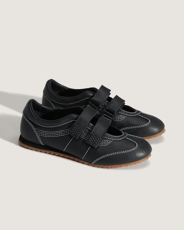 Premium Mary Jane Super Lowpro Shoe in Black | Vans