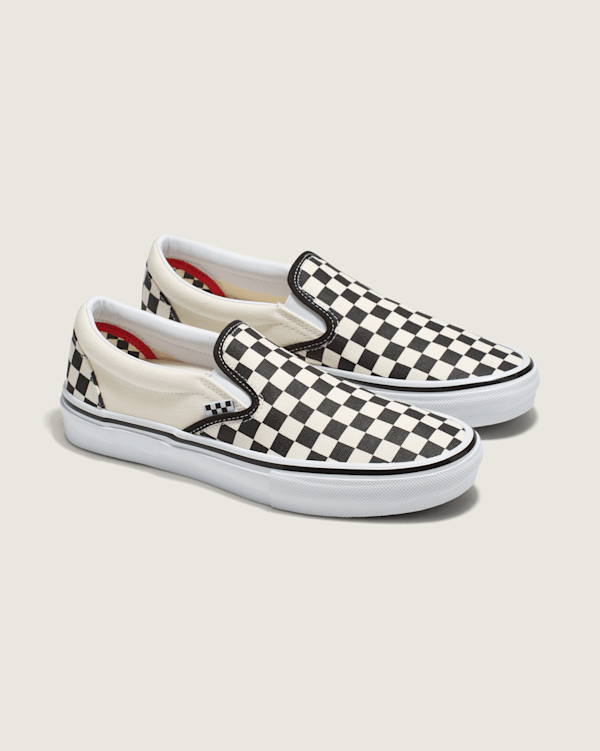 靴 SLIP ON Checkerboard Skate Slip-On in Checkerboard | Vans