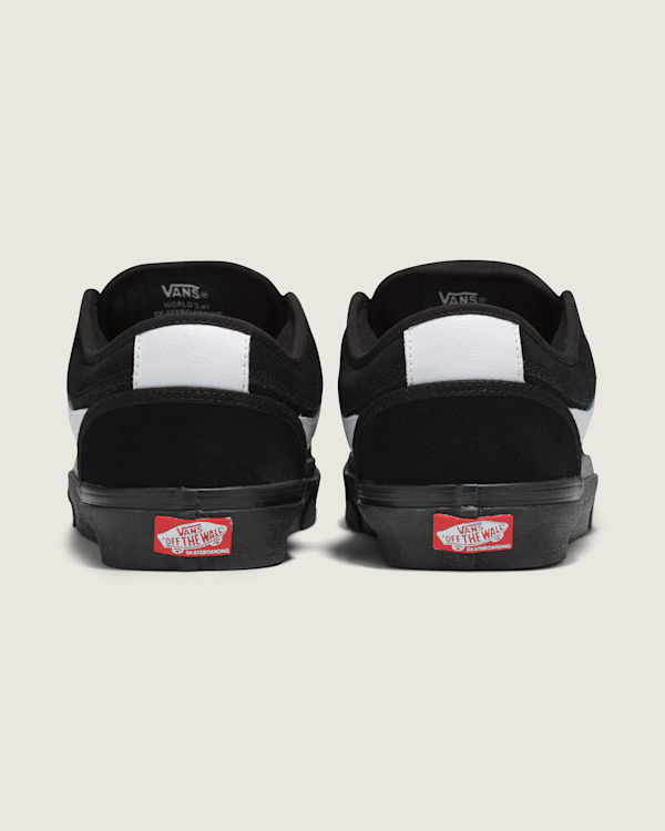 Chukka Low Sidestripe Shoe