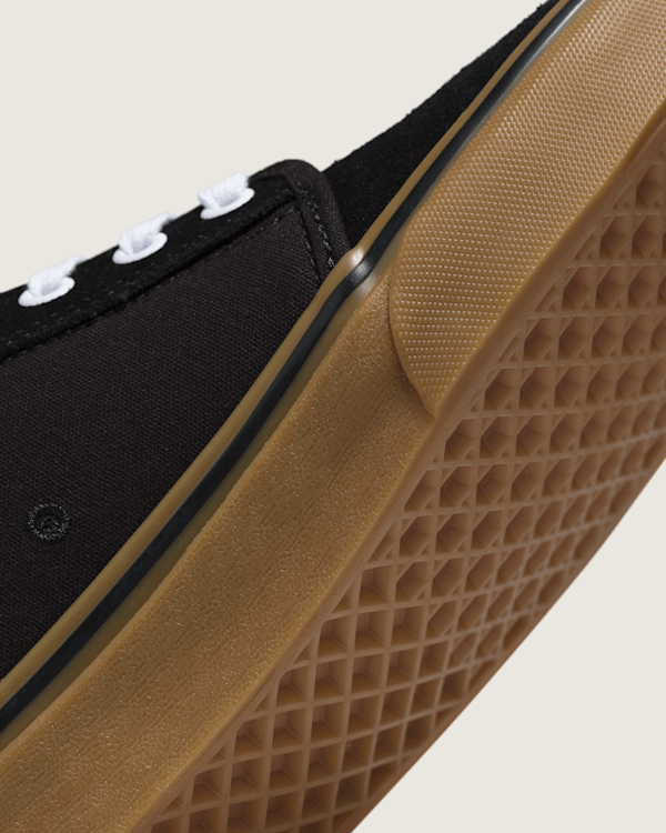 Skate Chukka Low Shoe