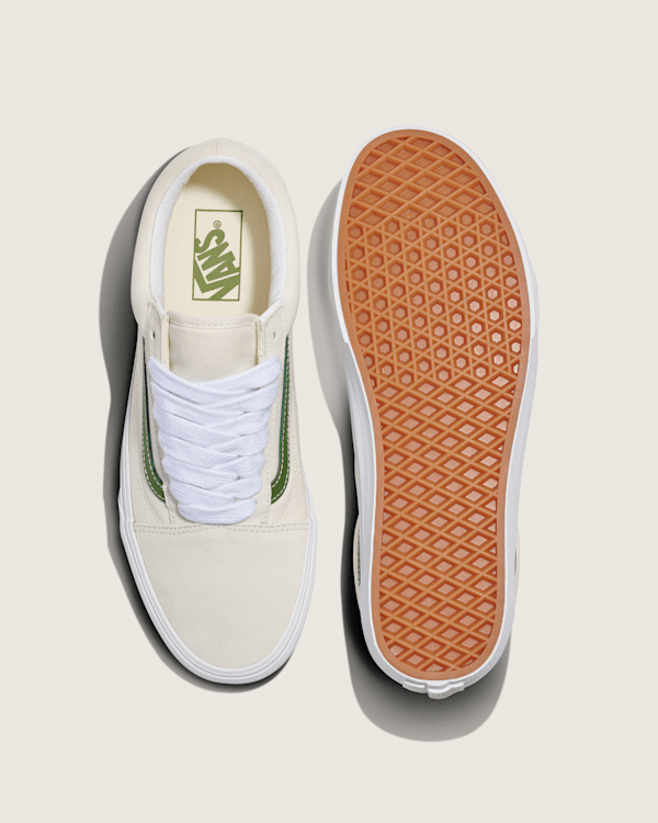 Old Skool Shoe in Marshmallow White / Green | Vans