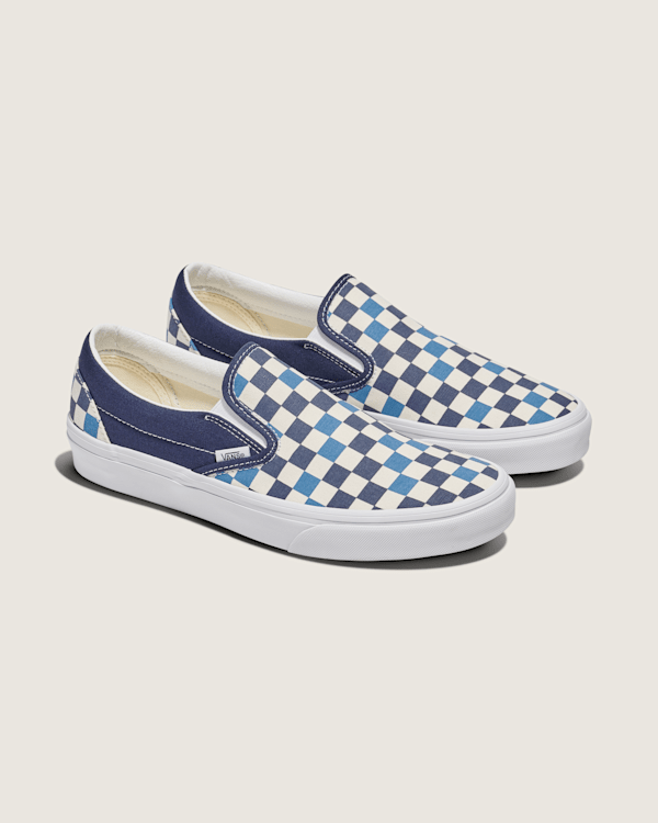 Classic Slip-On Checkerboard Shoe in Navy Blue / White | Vans