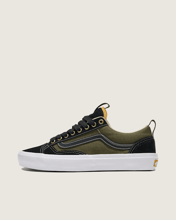 Skate Old Skool 36+ Shoe in Dan Green / Black | Vans