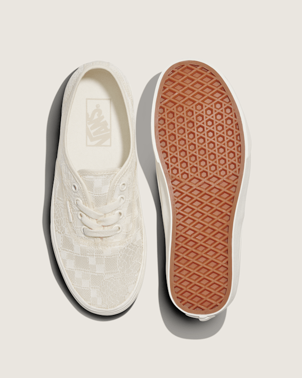 Authentic Shoe in Marshmallow White | Vans