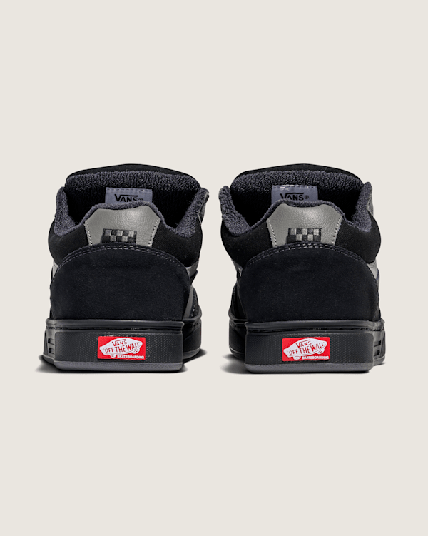 【Vans】★スニーカー★ Skate Estazzo Shoe Skate Estazzo Shoe in Black / Grey | Vans