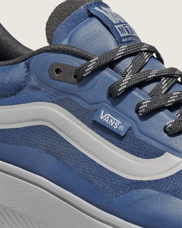 vans dress blues Vans Classic Sport Dress Blues True White