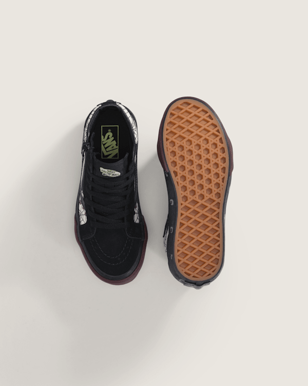 Hello (￣-￣)ゞ③ Sk8-Hi Waterproof Insulated Shoe in Black | Vans