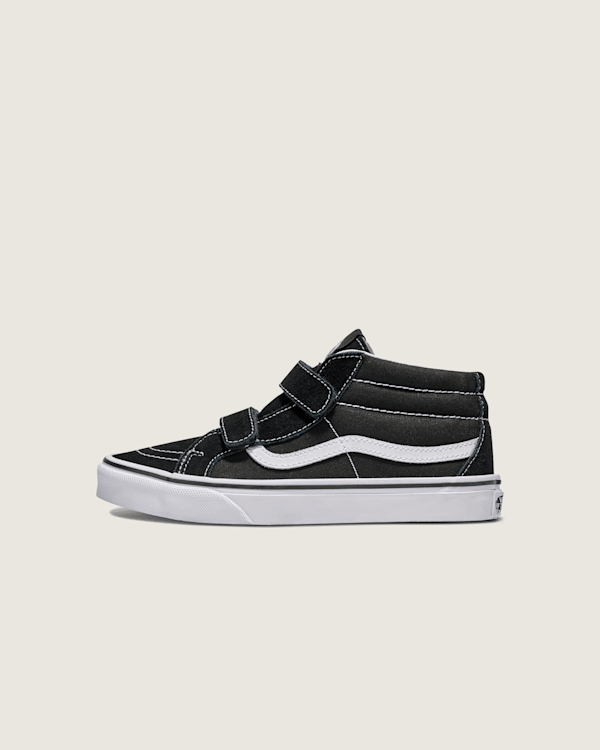 V-MAX×５　ユニバース×１０　計１５パックセット Big Kids Sk8-Mid Reissue V Shoe in Black | Vans