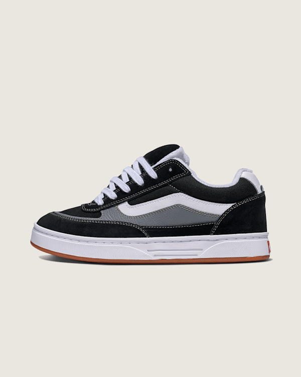Skate Estazzo Shoe in Black / Grey | Vans
