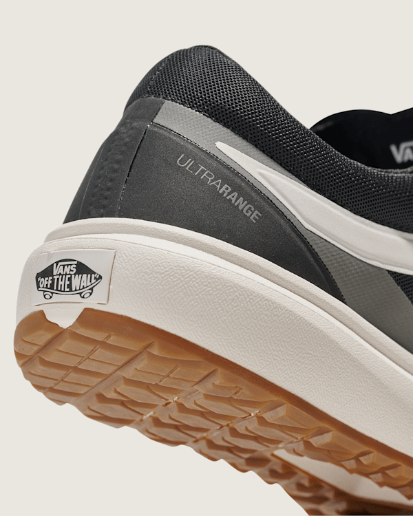 UltraRange Shoe in Black White Vans