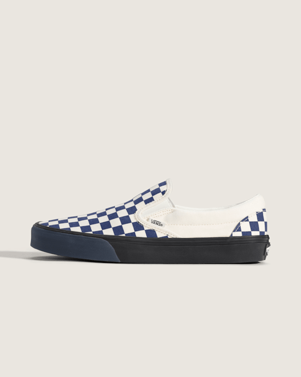 Classic Slip-On Checkerboard Shoe in Black / White | Vans