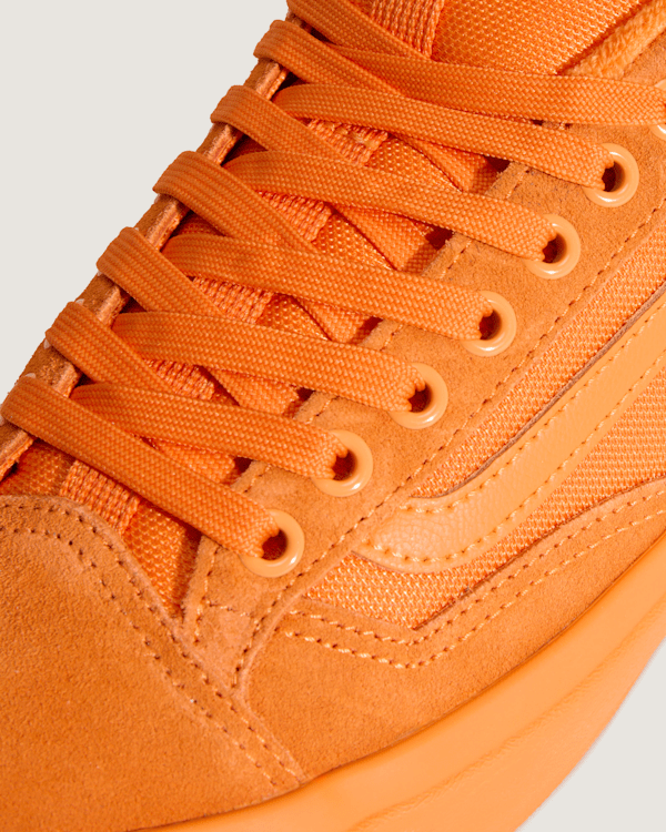 Skate Old Skool 36+ by Atiba Jefferson